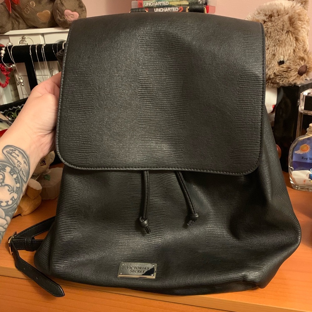 Victoria’s Secret backpack - Picture 1 of 5